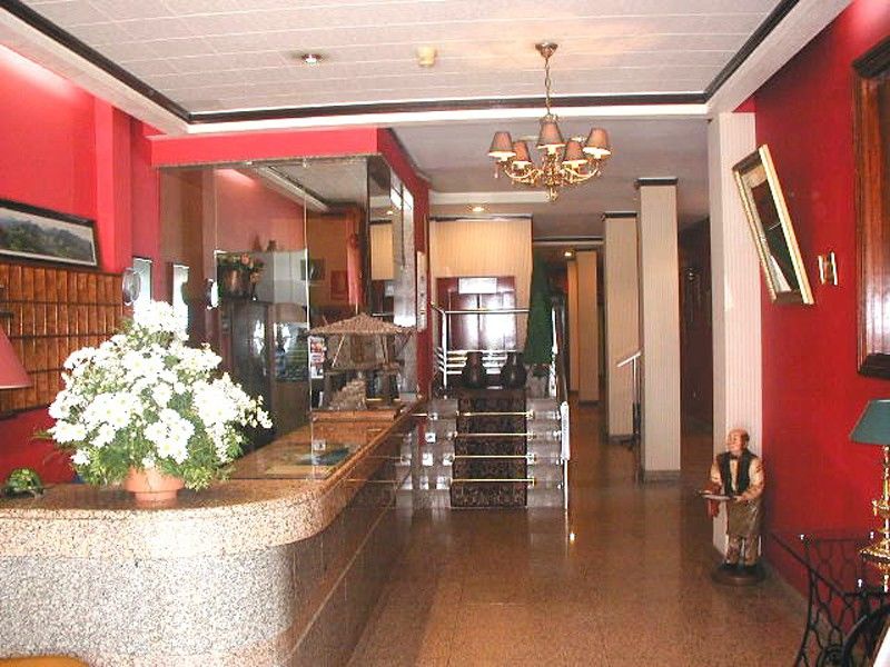 Hotel Los Lagos Nature Onís Intérieur photo